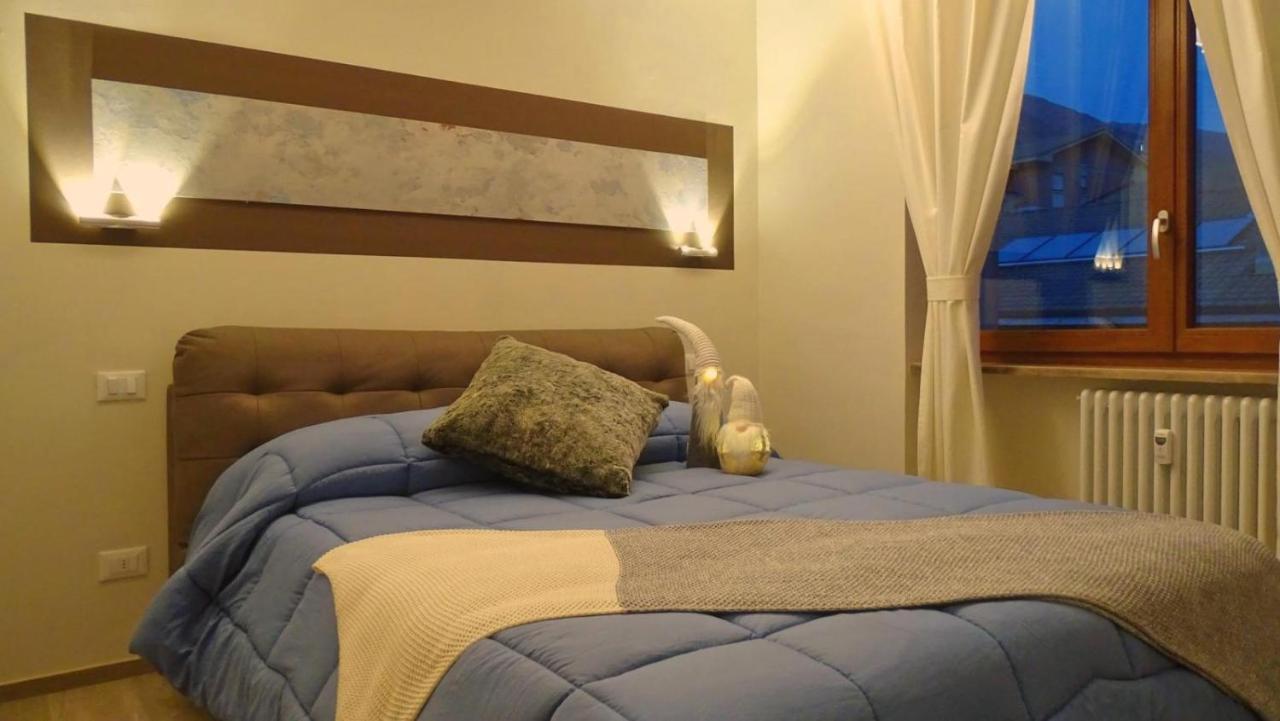 אאוסטה Blue Moon - Via Parigi Apartments מראה חיצוני תמונה